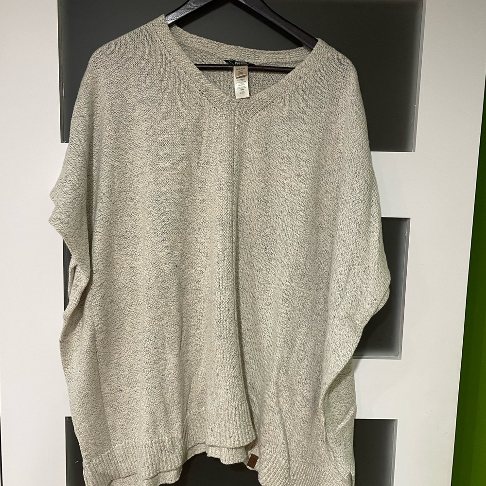 Roots Light Gray Knit Pullover